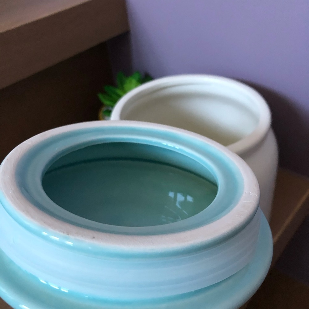 Easter 🐰 Bunny Rabbit Canister Container - Picture 3 of 5